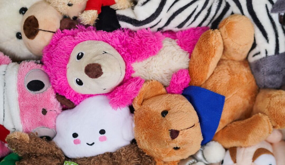 The Ultimate Guide to Choosing Dolls & Stuffed Animals for Development and Comfort